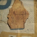 Petite table basse en loupe d'orme