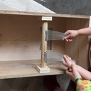 Les assistant.e.s font gling gling "c'est rigolo le bruit"