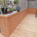 La construction d'une terrasse en bois sur plots réglables