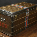 Restauration de malle  Louis Vuitton   AVANT - APRES