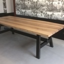 Table de salle à manger - noyer et acier