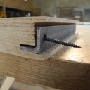 Fixation invisible d'étagères