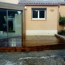 La terrasse finie. La nuit tombe malheureusement pour la photo