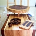 "Fourmi", table basse avec grain continu et cookie de noyer