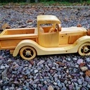 Ford pickup en bois