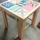 Table bistro naturel Douglas patchwork carreaux de ciment