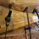 Cintrage du dossier par collage en lamellé collé