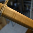 Scie cadre sortie d'une bûche, denture maison, tout à la main