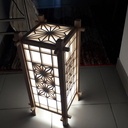 Lampe japonaise avec kumiko
