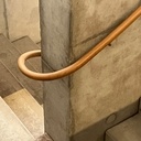 Main courante débillardée