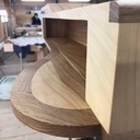 Console murale avec rideau