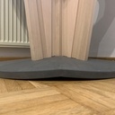 Guéridon alambiqué