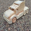 Camion américain en bois de palette