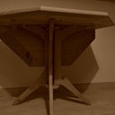 Table ronde transformée en table octogonale