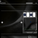 Sourions... mais avec élégance.