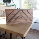 Boîte couturière à queue d'aronde