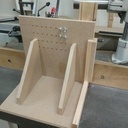 Poussoir pièces debout pour toupie