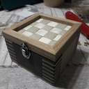 C'est dans la boîte !