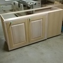 Cuisine équipée en chêne creusé