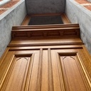 Ensemble de porte, corniche et imposte vitré à Bruxelles