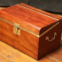 Restauration  d'une petite  malle  automobile  1900's