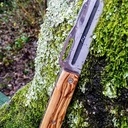 Couteau sous la pluie