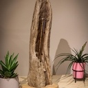 Lampe à led à du bois flotté et une base en chêne