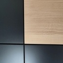 Placard vestiaire dans une petite entrée.