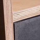 Table de chevet ou de bureau ?