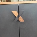 Meuble en chêne et fibracolor noir