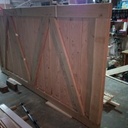 à l'arrière plan, on aperçois le chariot et le triangle dont je parle dans la description