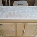 Cuisine façon meuble frigo et Billot de boucher