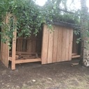 Abri avec bardage avant pose des portes