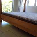 Grand lit à baldaquin