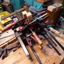 Un poivier à base de chaise