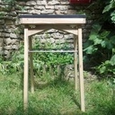 Une première création ...en bois de palette et chutes de Valchromat..!