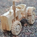 Mon gros tracteur en bois