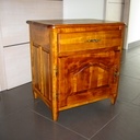 Petit meuble de rangement