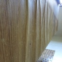 Petit meuble de salle de bains