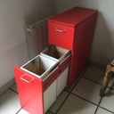 Petit meubles de tri sélectif pour cuisine.