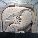 Deux sculptures insolites