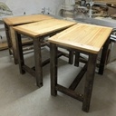 Mange-debouts et ses tabourets