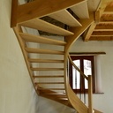 Escalier Débillardé en Chêne et balustres en fer ( mon premier )