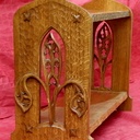 Étagère d'inspiration gothique