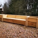 Marches ou bancs extérieurs pour jardinières