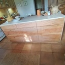 Une cuisine en platane