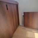 Dans la salle de bain