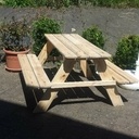 Restauration d'une vieille petite table de jardin