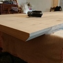 Plateau de table en chêne et rallonges d'appoint en CP