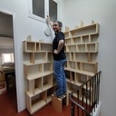 Bibliothèque d'angle en frêne